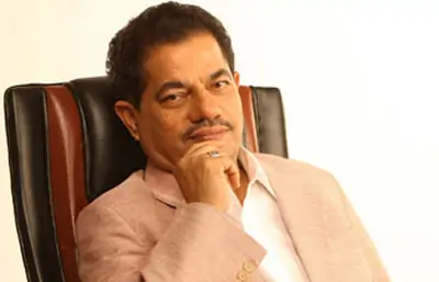 Dr.-K.-M.-Vasudevan-Pillai,-Chairman-and-CEO,-MES