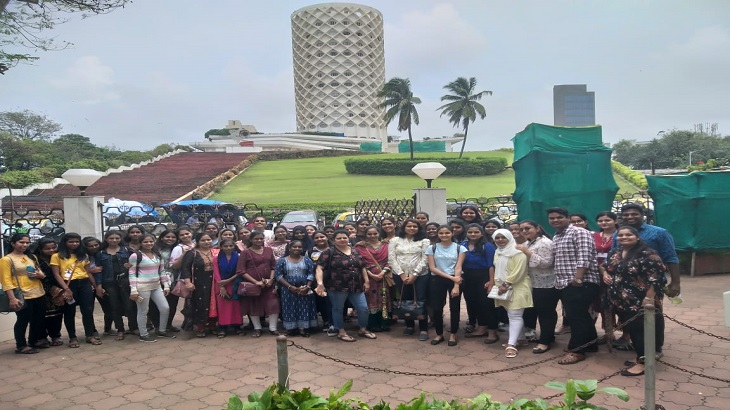 Visit-to-Nehru-Planetarium-2022 (2)