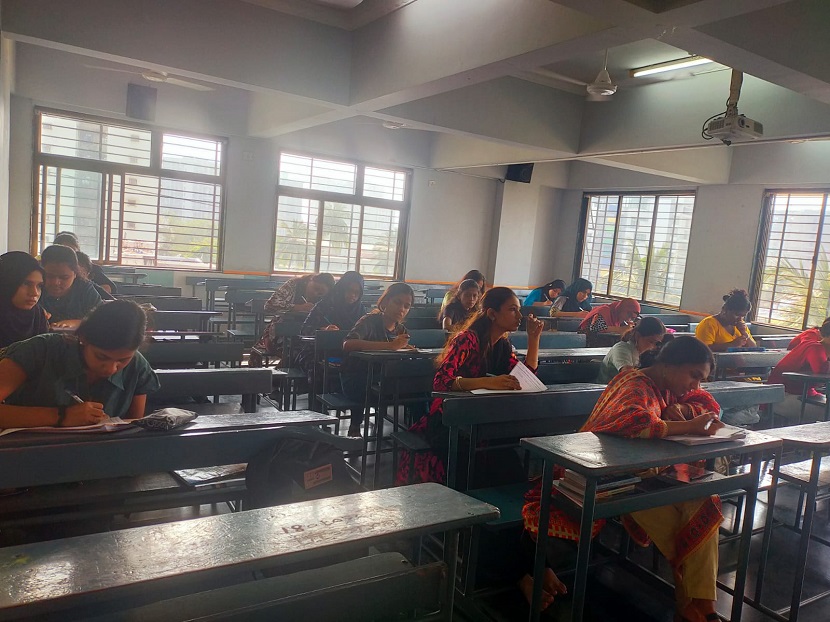 essay-writing-competition-2022-23 (1)